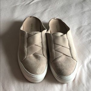 Nine west slide on shoes